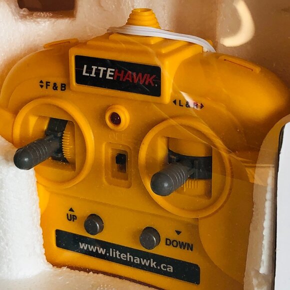 New in Box-LiteHawk RC Dump Truck w/Rechargable Battery and AC Power Supply - Picture 9 of 16